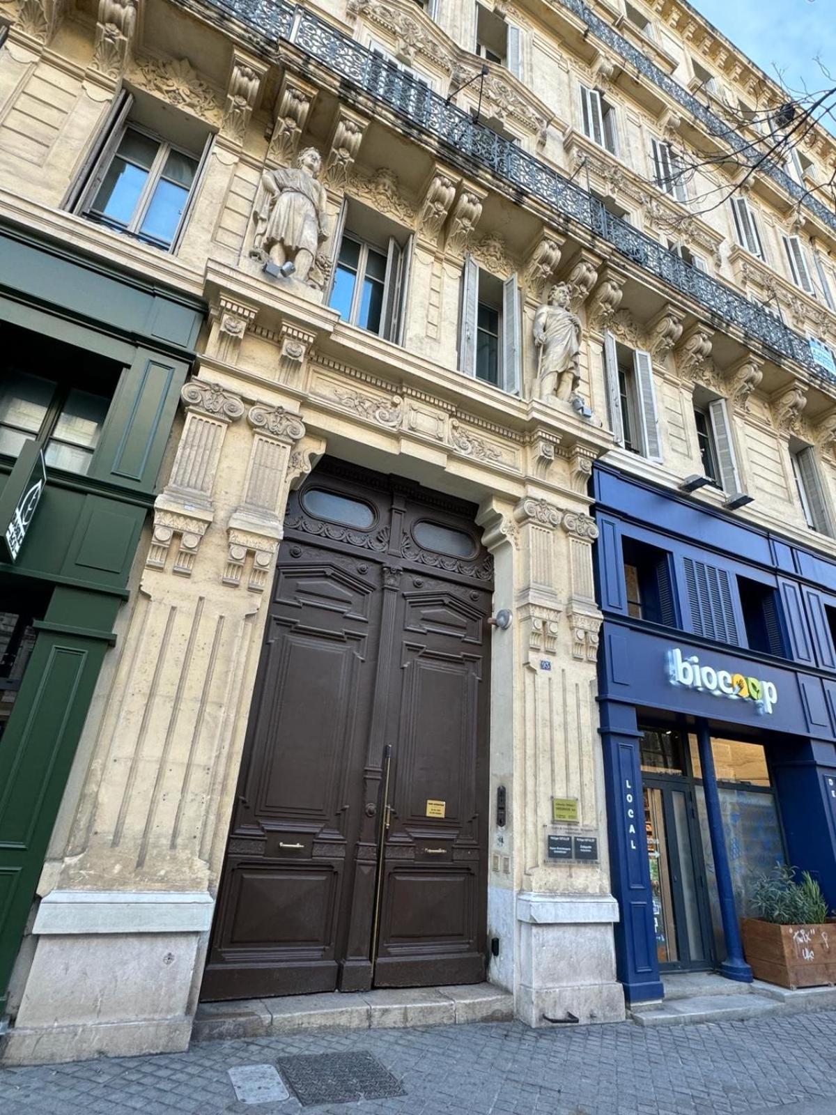 Appartemment Rue De La Republique, Joli Et Moderne Au Coeur Du Centre Марсель Экстерьер фото